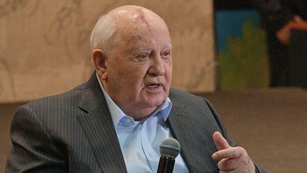 Михаил Горбачев снова попал в больницу.