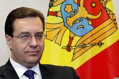 Лупу заявил, что считает себя «нетипичным случаем для молдавской политики», так как его не волнуют должности.  В то же время политик признал, что готов занять все посты.