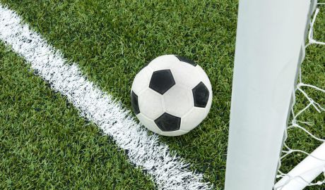 Două persoane arestate în dosarul manipulării rezultatului unui meci de fotbal. Foto: jurnal.md