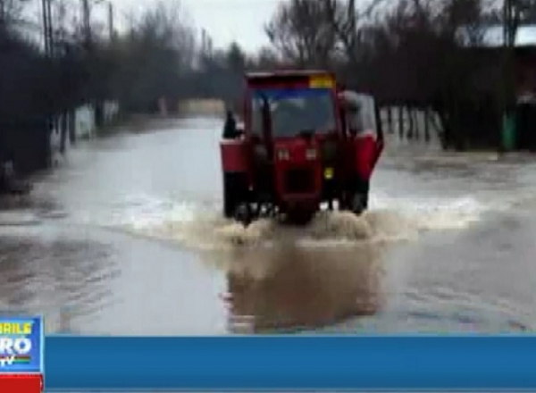 Vreme ploioasa si mohorata se mentine in Romania. Meteorologii au emis cod galben de ploi, ninsori si vant in centrul si estul tarii.