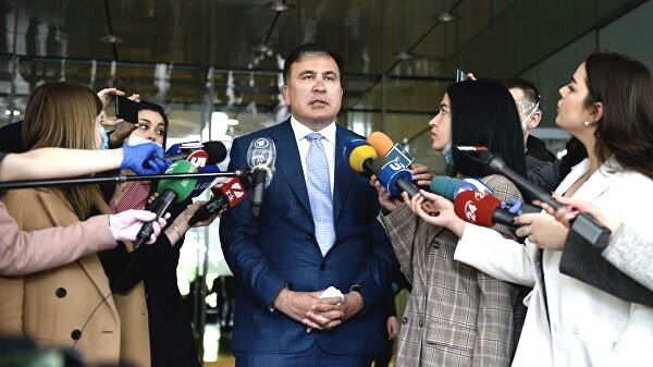 Правительство Украины не подавало представления о назначении Саакашвили.