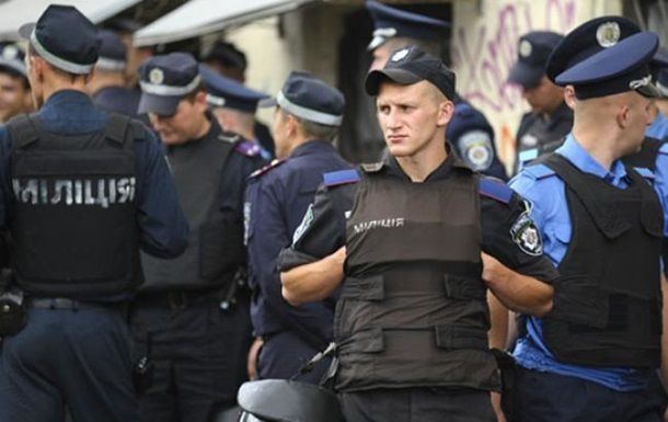 Правопорядок будут обеспечивать почти 5 тысяч милиционеров.