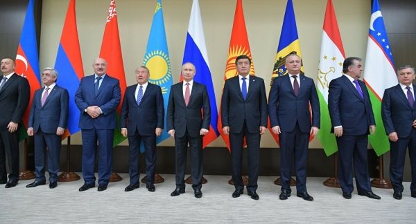 Глава государства провел вчера рабочее совещание по вопросу участия молдавской делегации в саммите СНГ.