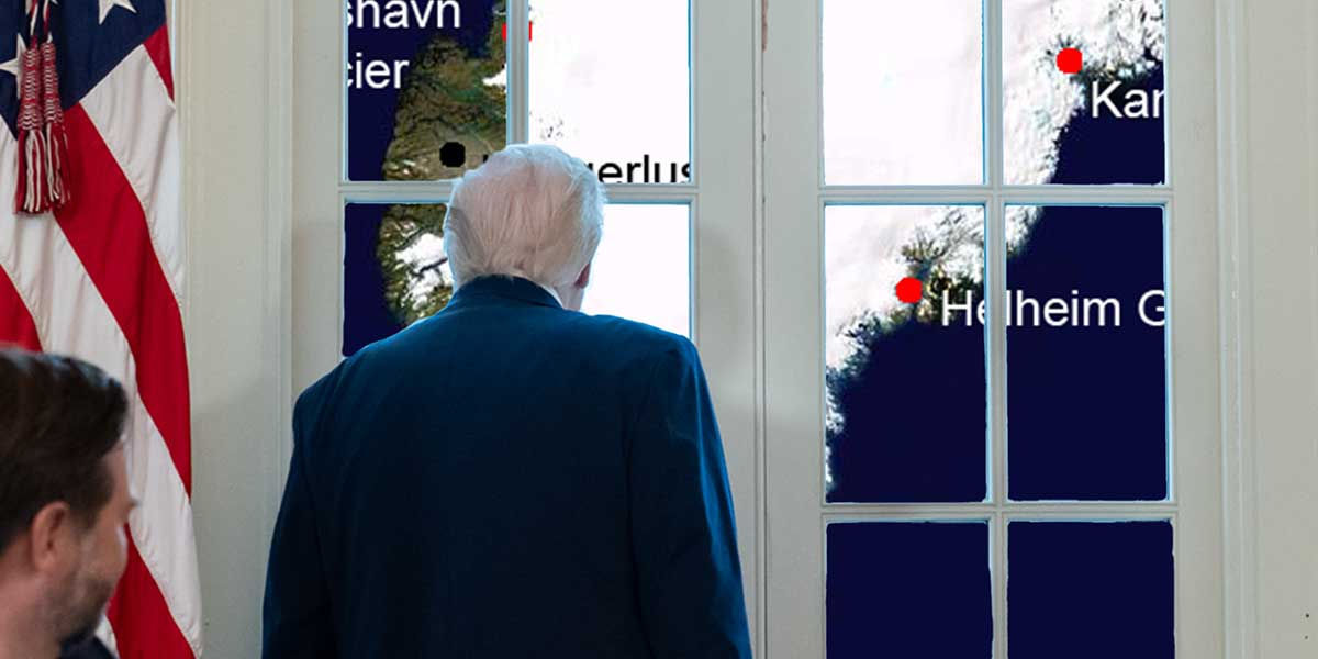 Casa Albă a publicat o fotografie cu Trump lângă harta Groenlandei și a sugerat monitorizarea situației.