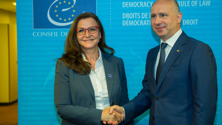 Reforma administrației publice centrale și locale, discutată de Pavel Filip și Gudrun Mosler-Tornstrom. Foto: gov.md