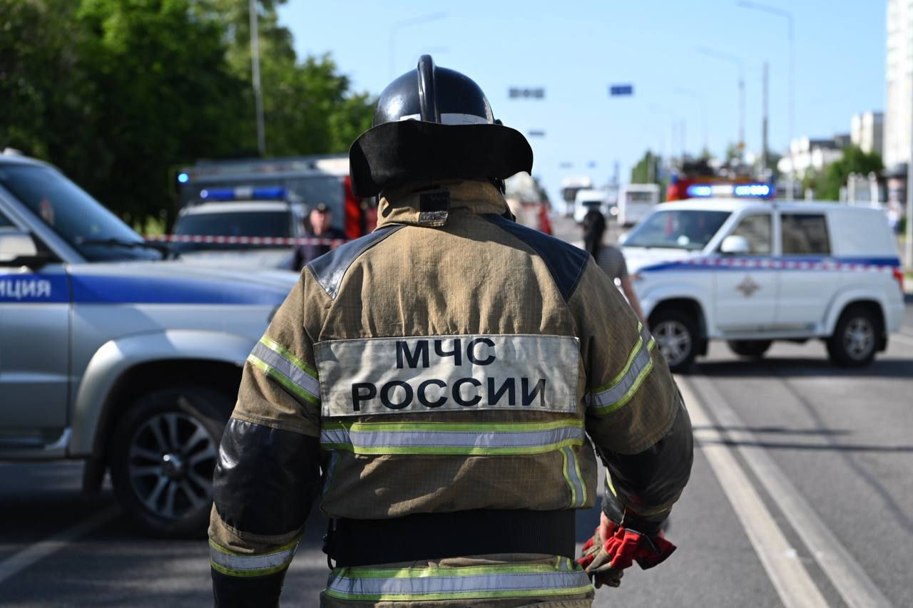 В Белгороде произошел взрыв неизвестного устройства: есть пострадавшие.