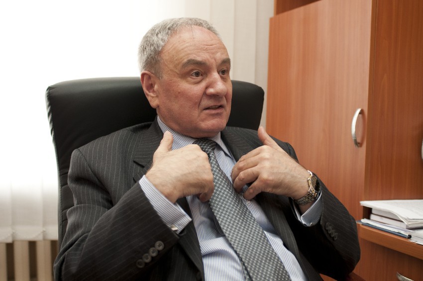Pînă acum mai mulți șefi de state și de guverne au anunțat că boicotează JO de la Soci.