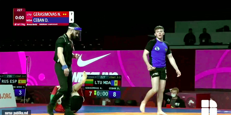 Молдавский спортсмен завоевал бронзу на чемпионате Европы по грэпплингу.