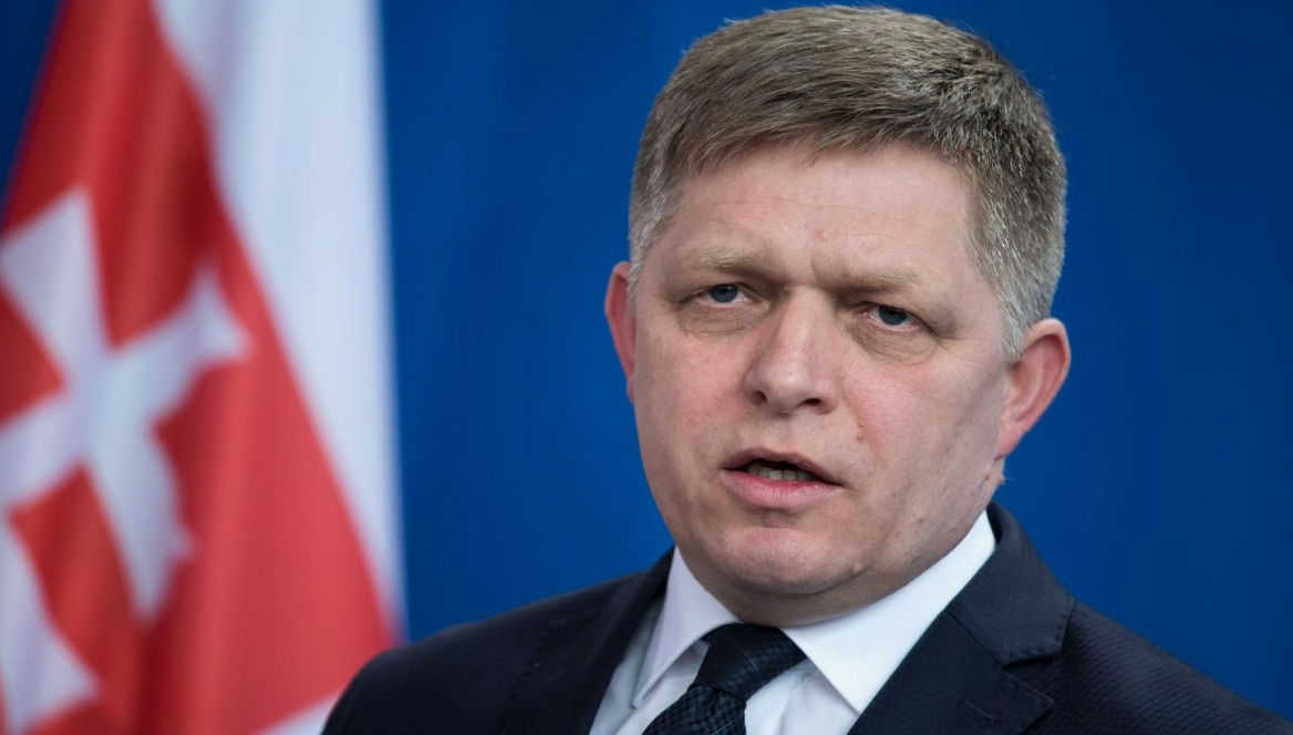 Фицо: Итальянцы забирают у Словакии свою систему ПВО, она нужна "в другом месте.