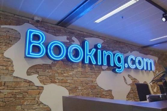 Владельцы отелей в Румынии пожаловались на Booking.com.
