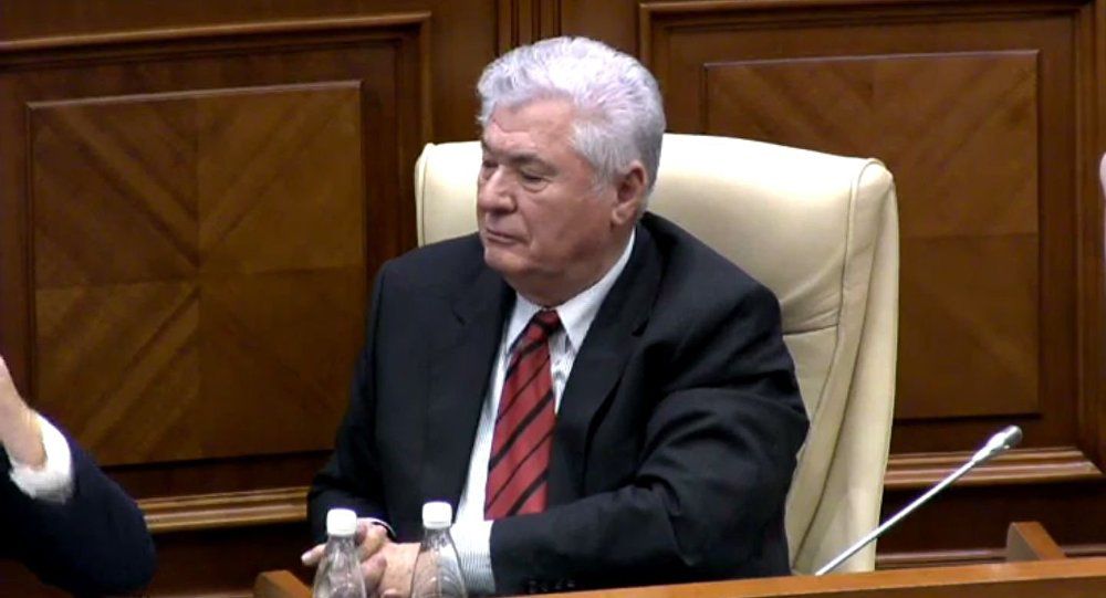 По мнению Воронина, подписание соглашения между тремя формирования может решить все текущие проблемы.