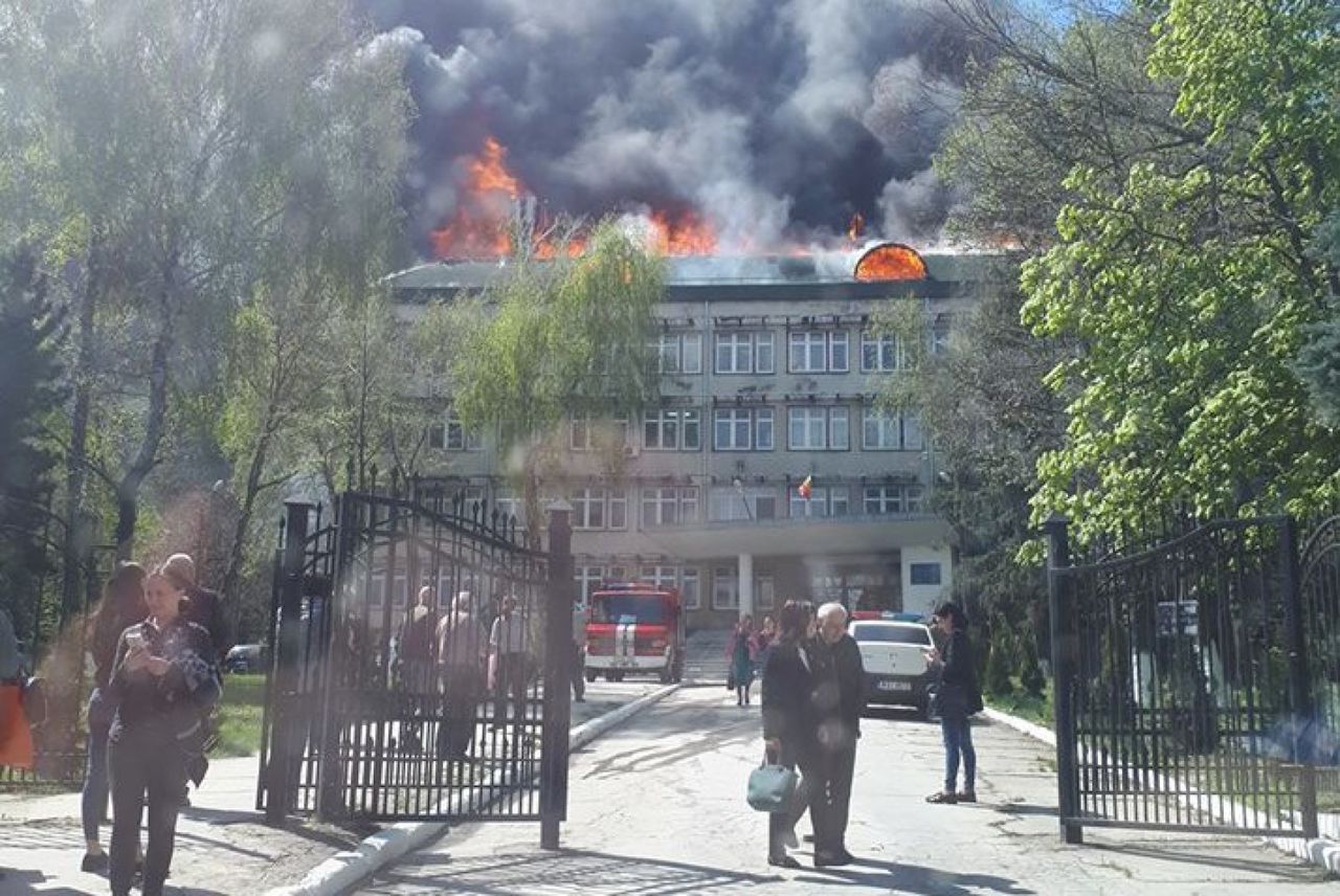 Согласно специализированной экспертизе, сумма ущерба, причиненного пожаром составляет 6,8 млн леев. Фото: moldova24.info.