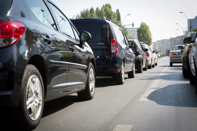 Noile prețuri pentru polițele RCA și Carte Verde au intrat în vigoare. 