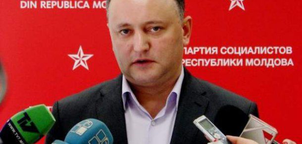 Dodon se roagă de Iohannis să nu susțină Unirea. Foto: actualitati.md