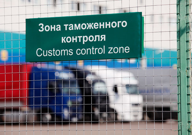 Машину нашему соотечественнику вернули, а задолженность по таможенным платежам обязали выплатить.Фото: 360tv.ru