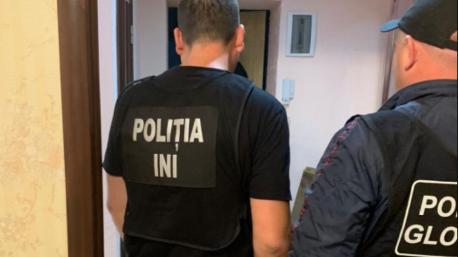 Мошенники из тюрьмы сняли со счета пенсионерки 40 тысяч леев.