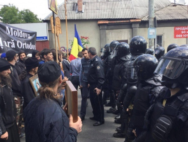 Марш «Fără frică» прошел в Кишиневе 19 мая под эгидой сообщества ЛГБТ и их сторонников. 
