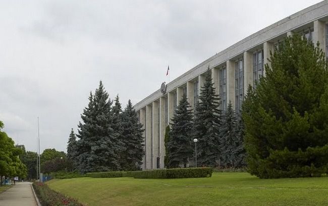По мнению премьера, благодаря реформе, в министерствах будут работать самые лучшие специалисты.