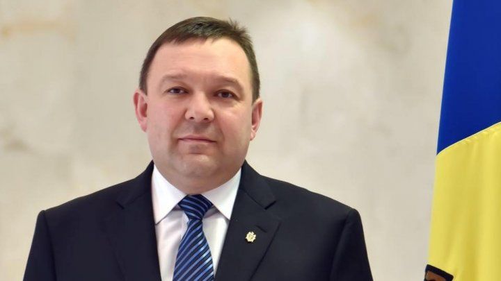 Депутат Юрий Дырда.