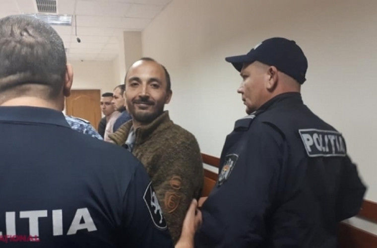 Адвокаты будут ходатайствовать об освобождении Петика из-под ареста, чтобы он мог принимать участие в предвыборной гонке.