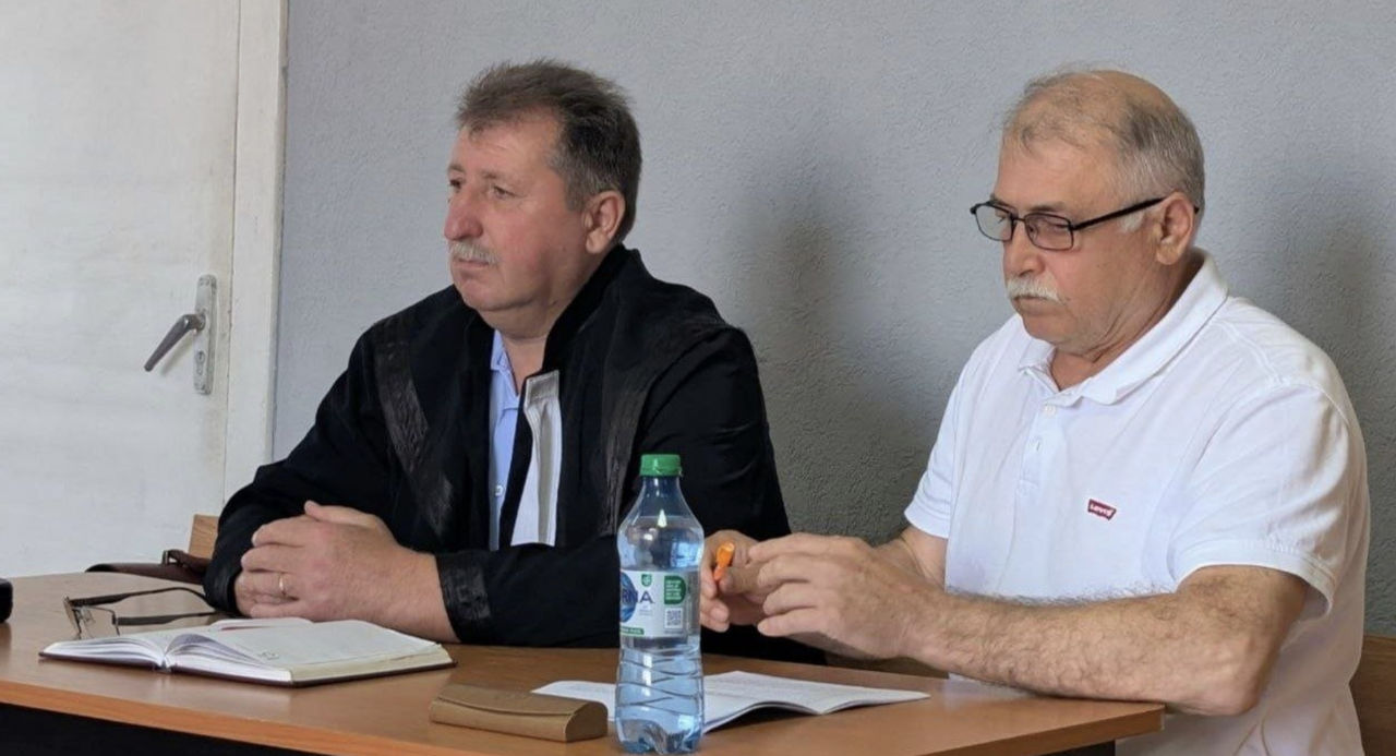 După luni de absență, Ion Creangă s-a prezentat în instanță în dosarul de trădare de patrie.