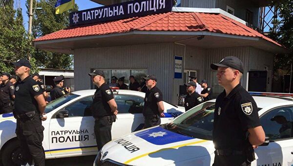 Украина выдворила криминального авторитета по прозвищу Дед.