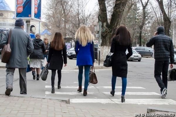 Бюджетные работники сегодня находятся на посту.