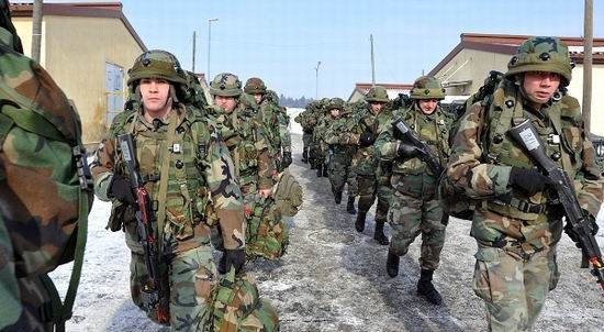 Anul de instrucţie 2017 a demarat în toate garnizoanele militare ale Armatei Naţionale. Foto: karadeniz-press.ro