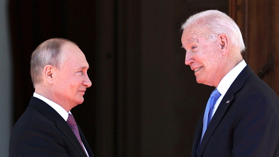 Путин поздравил Байдена с Новым годом и Рождеством.