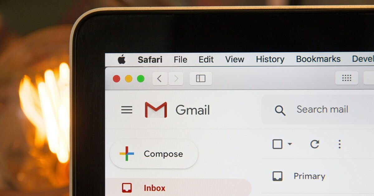 Escrocii au început să folosească AI pentru a fura datele conturilor Gmail.