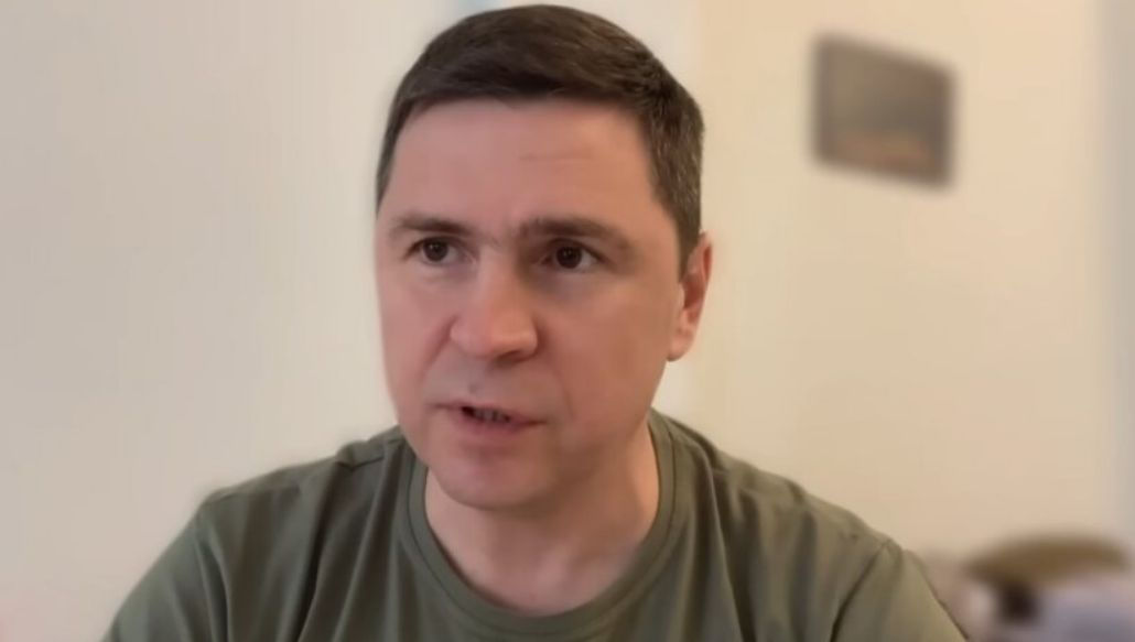 Подоляк: "Жаркий" август в Крыму свидетельствует, что полуостров только украинский.