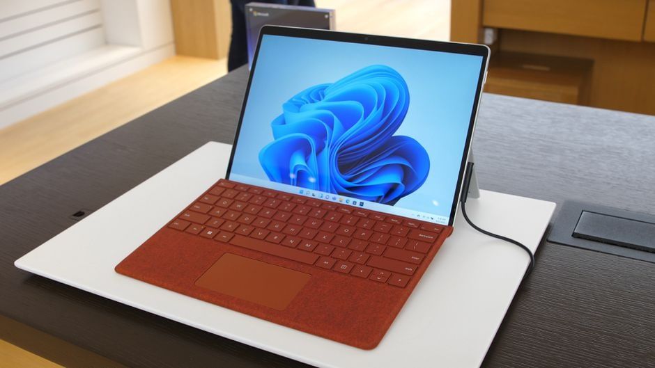Microsoft презентовала 5 новых гаджетов в линейке Surface.