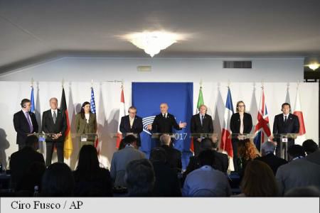 G7 și giganții internetului au convenit un plan de blocare a propagandei teroriste. Foto: AP Photo