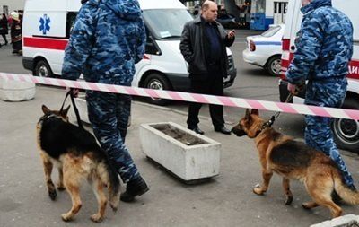 В Украине растет угроза терактов, сообщил министр обороны.