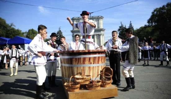 Ziua Națională a Vinului 2018! La ce dată va fi sărbătorită anul acesta. Foto: Argumentul