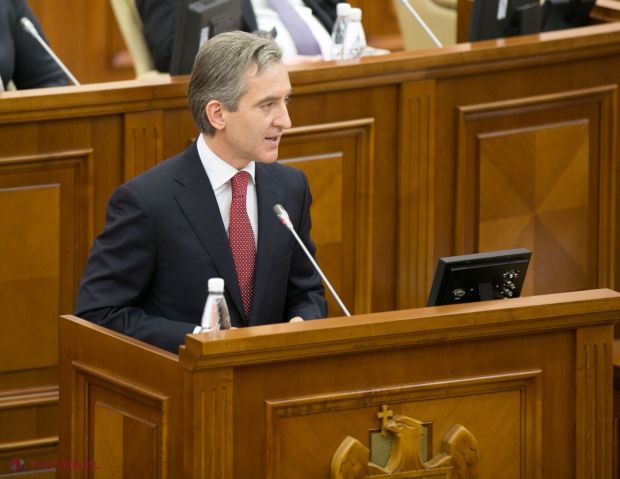 Directorul Institutului de Politici Publice, Arcadie Barbăroșie, este de părere că cea mai bună soluție pentru R. Moldova este o coaliție majoritară.