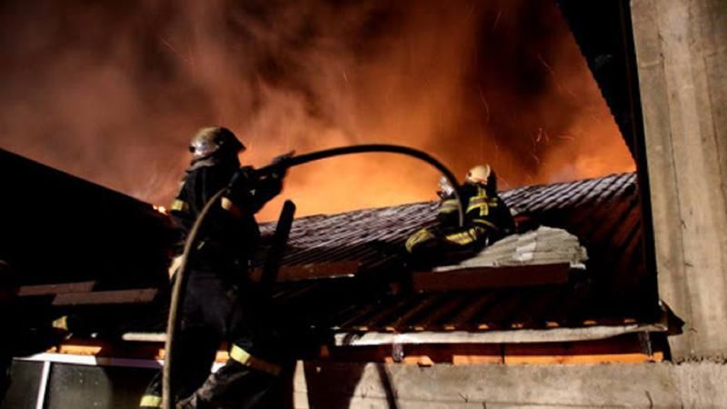 За минувшие сутки в результате пожаров погибли 2 человека.