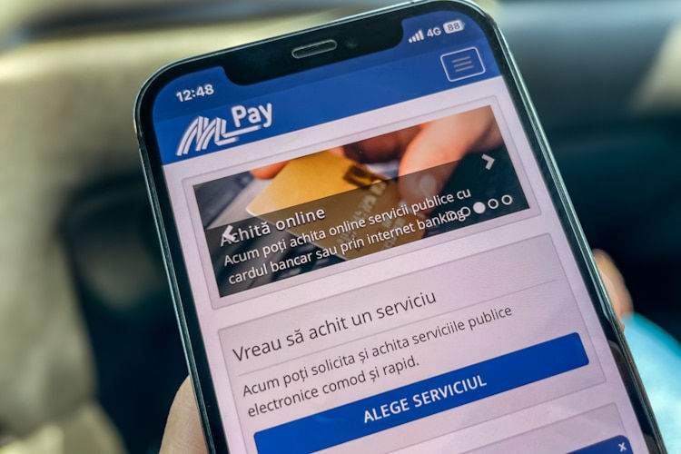 Peste 100 de școli au beneficiat de sprijin financiar prin MPay.