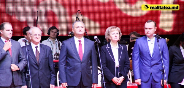 Întrebat dacă dumnealui va fi candidatul PSRM pentru funcția de primar al municipiului Chișunău, Dodon a evitat să răspundă.