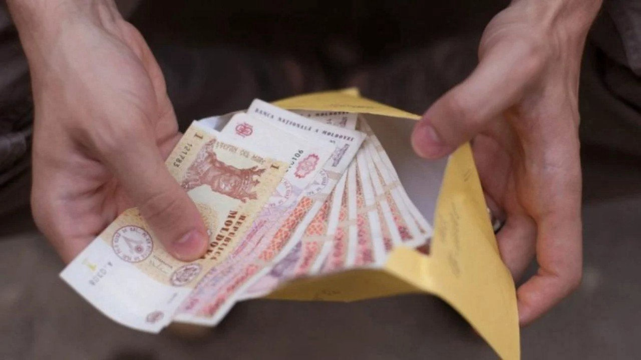 Deturnări de fonduri de peste șase milioane de lei, depistate la Direcția de învățământ Briceni.