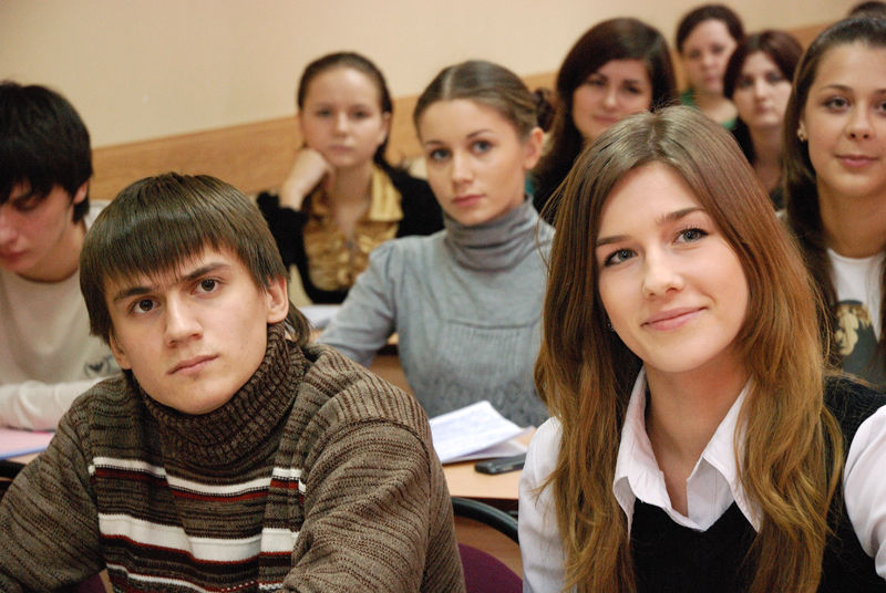 В настоящее время в Молдове действуют 45 колледжей и 59 школ профессионального обучения.