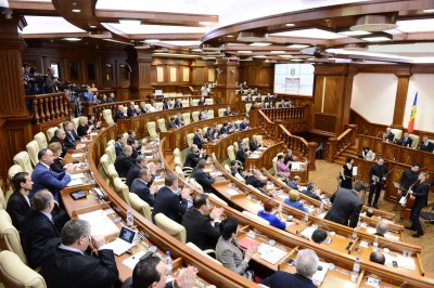 Подавляющее  большинство  депутатов новоизбранного  законодательного форума из Кишинева –  76 из 101.