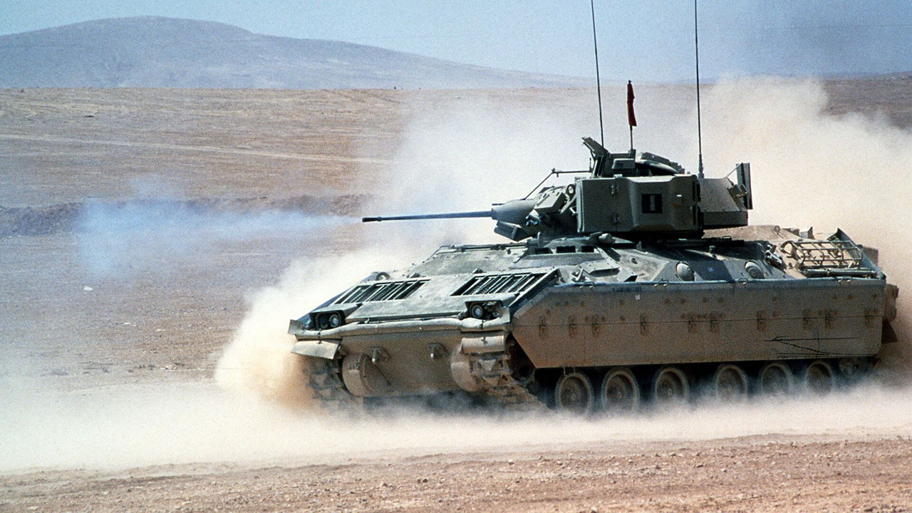 Немецкая Rheinmetall намерена до конца лета поставить Украине еще 20 БМП.
