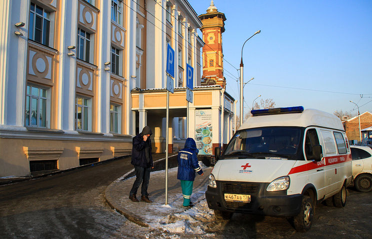 В Иркутске и области введен режим чрезвычайной ситуации, запрещена продажа непищевой спиртосодержащей продукции. 