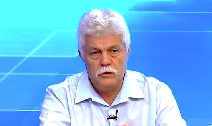 Депутат первого парламента Василе Шоймару.