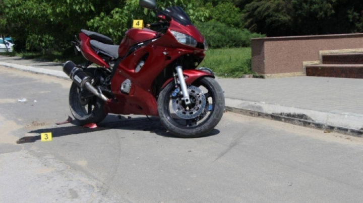 Un bărbat din Nisporeni, prins de politisti, dupa ce a furat o motocicletă. 