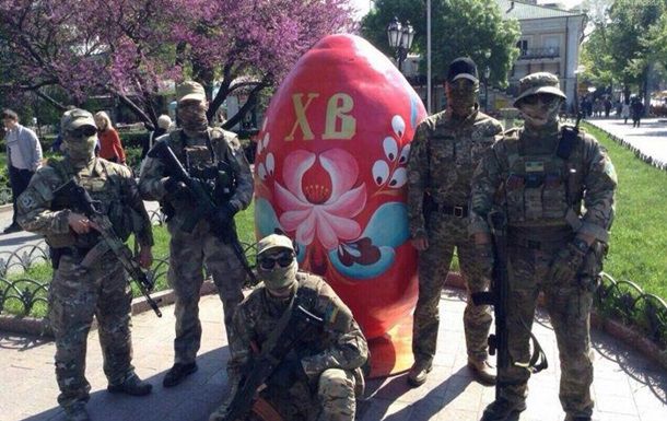 Кроме Нацгвардии и полиции Одессу патрулируют бойцы "Альфы" СБУ.