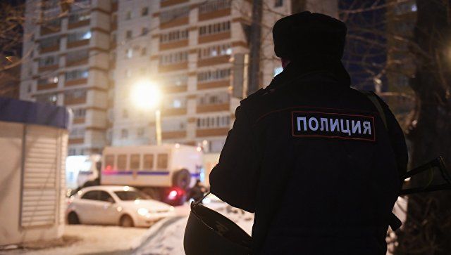 В Казани неизвестный открыл огонь по людям.