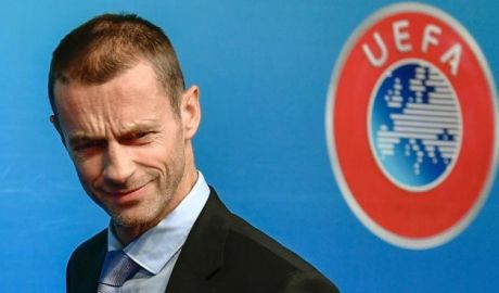 UEFA anunţă o taxă de lux pentru cluburile bogate.