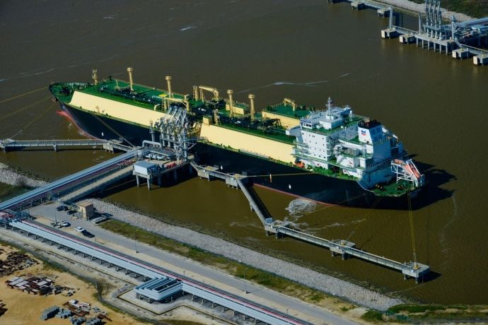 Bloomberg: За выходные США увеличили поставки газа в Европу на треть.